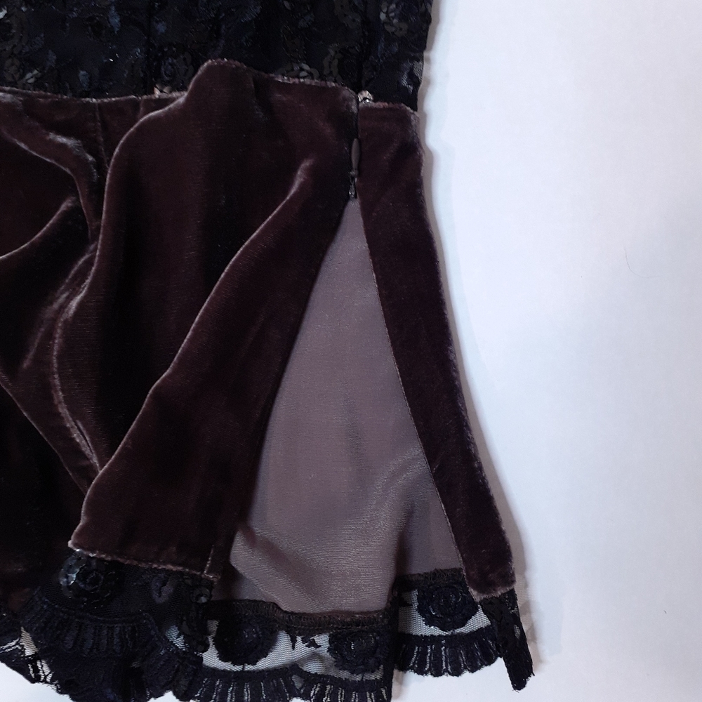 Waltex Spa fairy grunge spaghetti strap velvet blouse w/ sequins &  floral lace - Picture 13 of 15